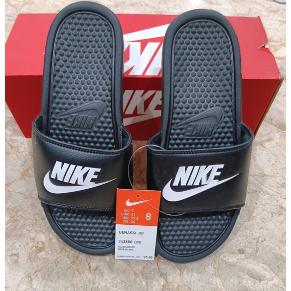 Sandals_&_Flip_Flops